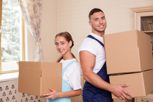 Free quote policy explained for a residential moving estimate